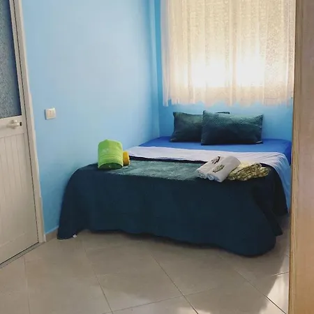 Ela